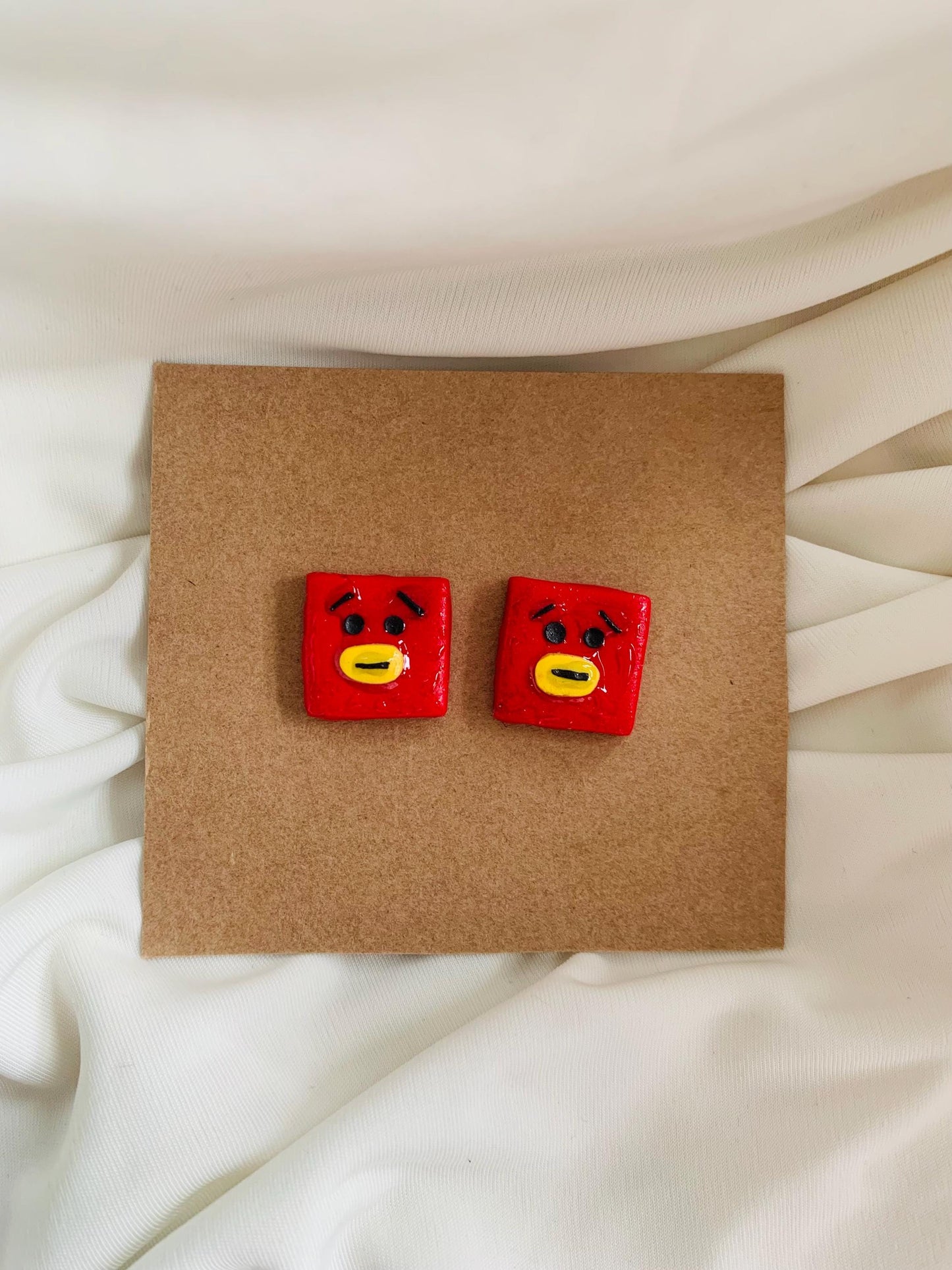 Handmade BT21 Tata (v/ Taehyung) earrings