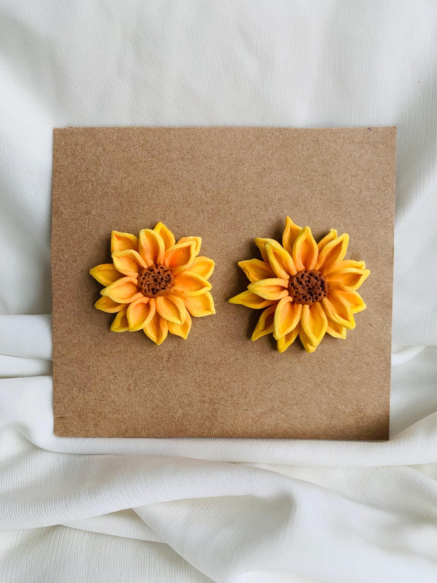 Sunflower stud earrings