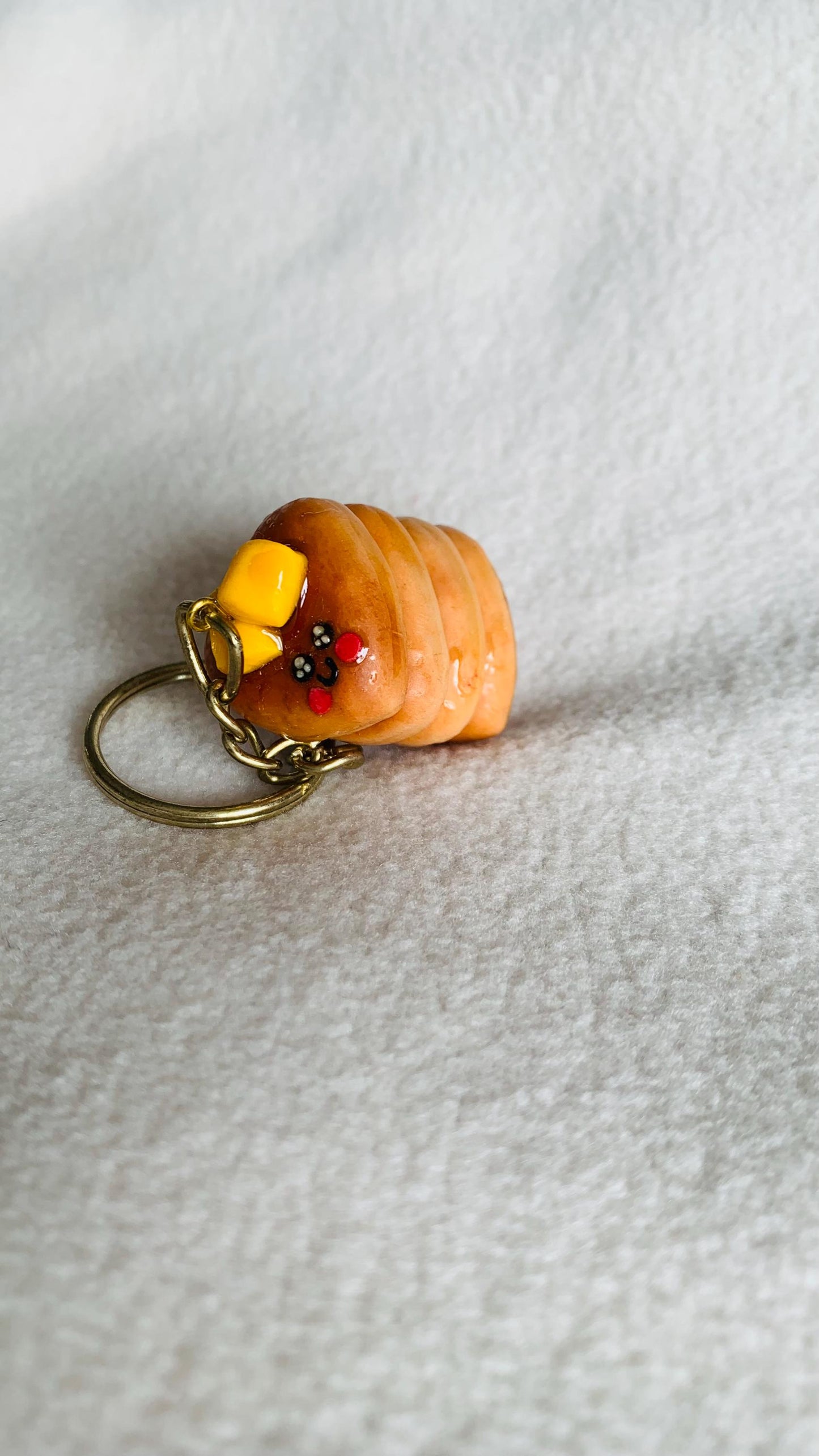 Kawaii heart shaped pancakes keychain