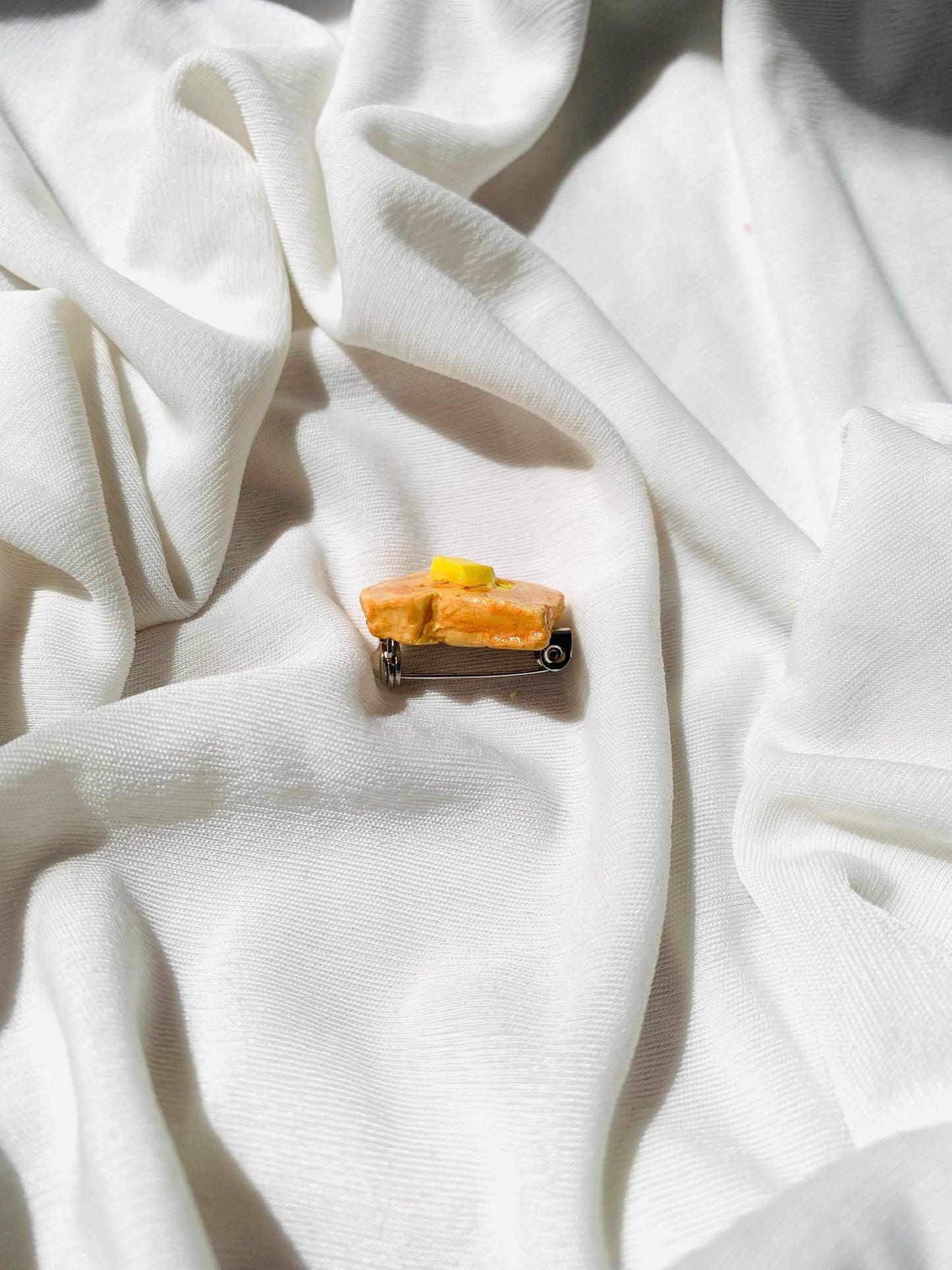 Butter toasties Brooch/ pin/ clip