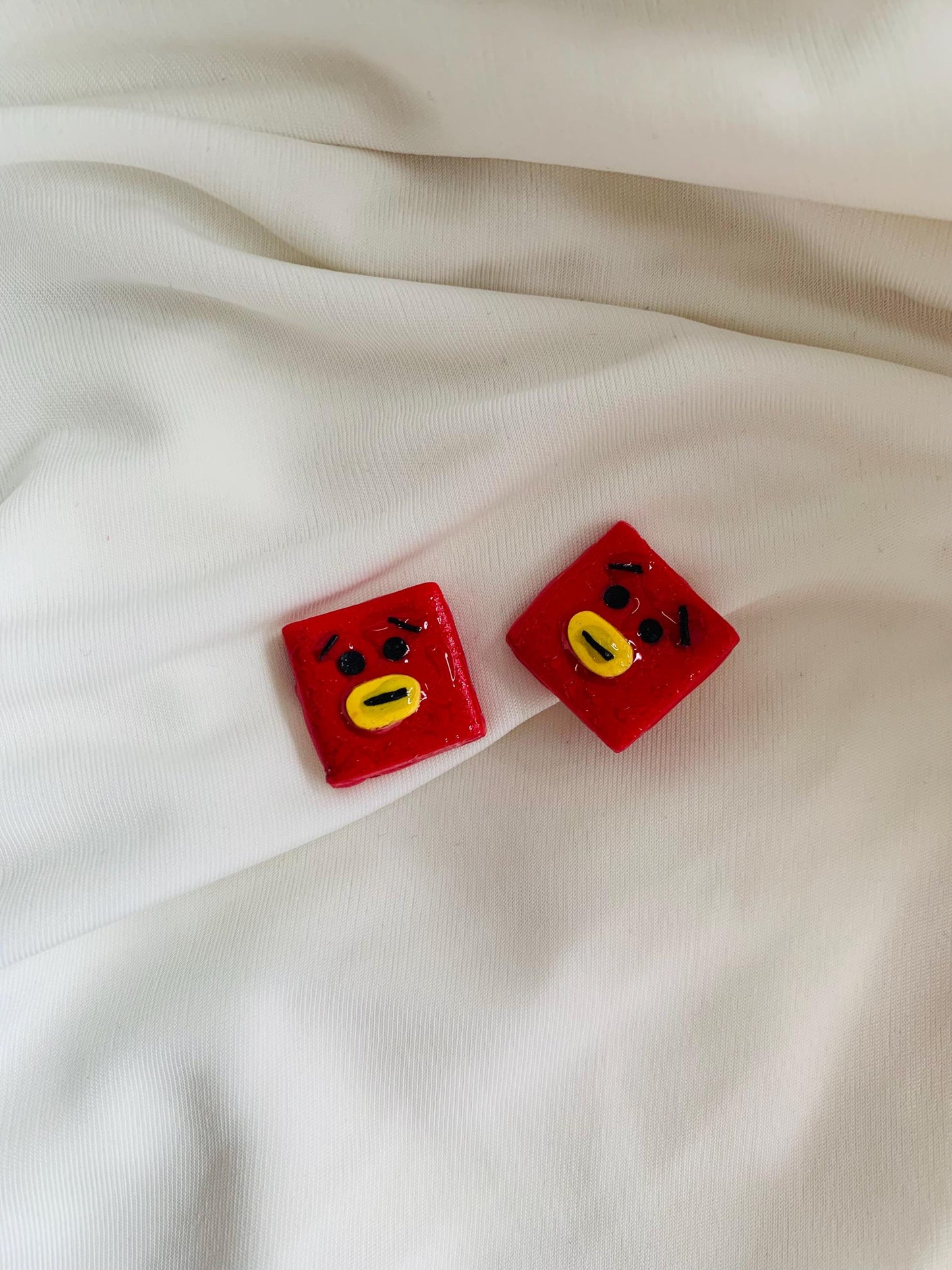 Handmade BT21 Tata (v/ Taehyung) earrings