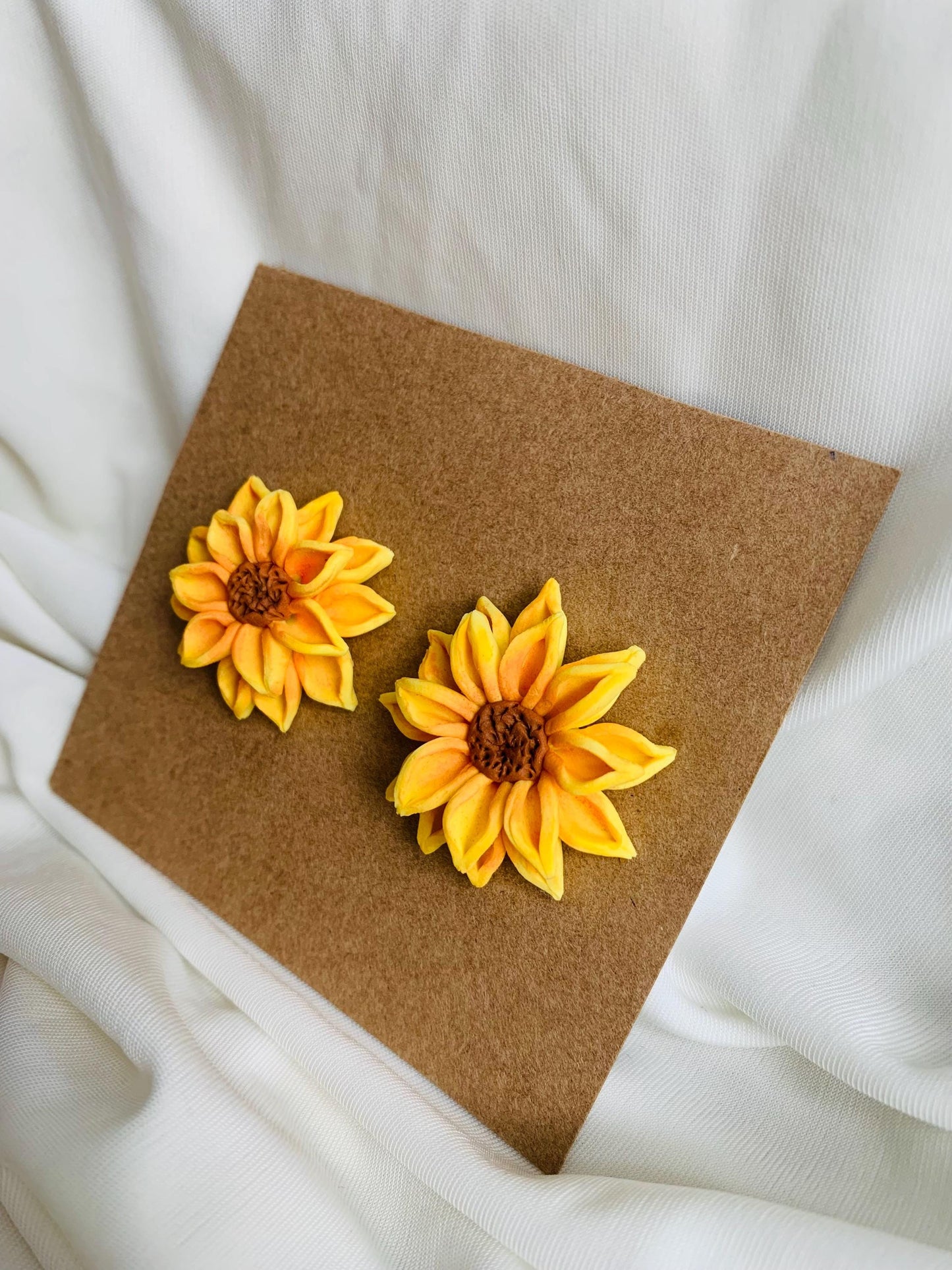 Sunflower stud earrings