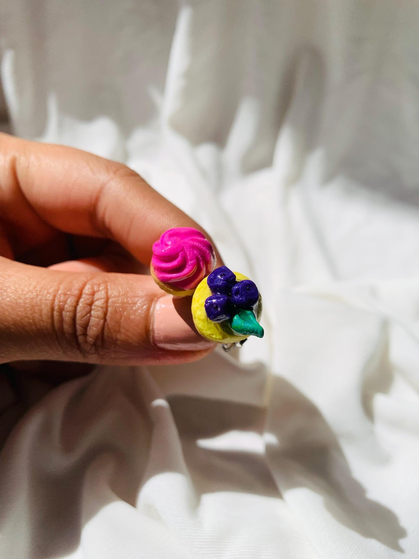 Cute cupcakes brooch/ pin/ clip