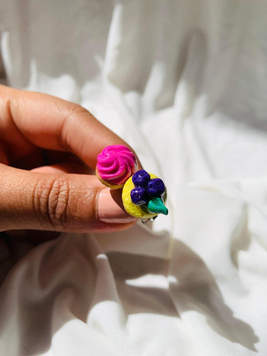 Cute cupcakes brooch/ pin/ clip