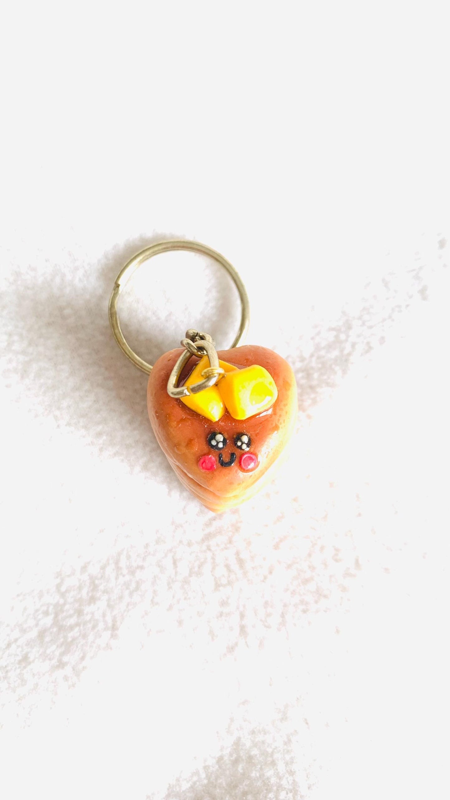 Kawaii heart shaped pancakes keychain